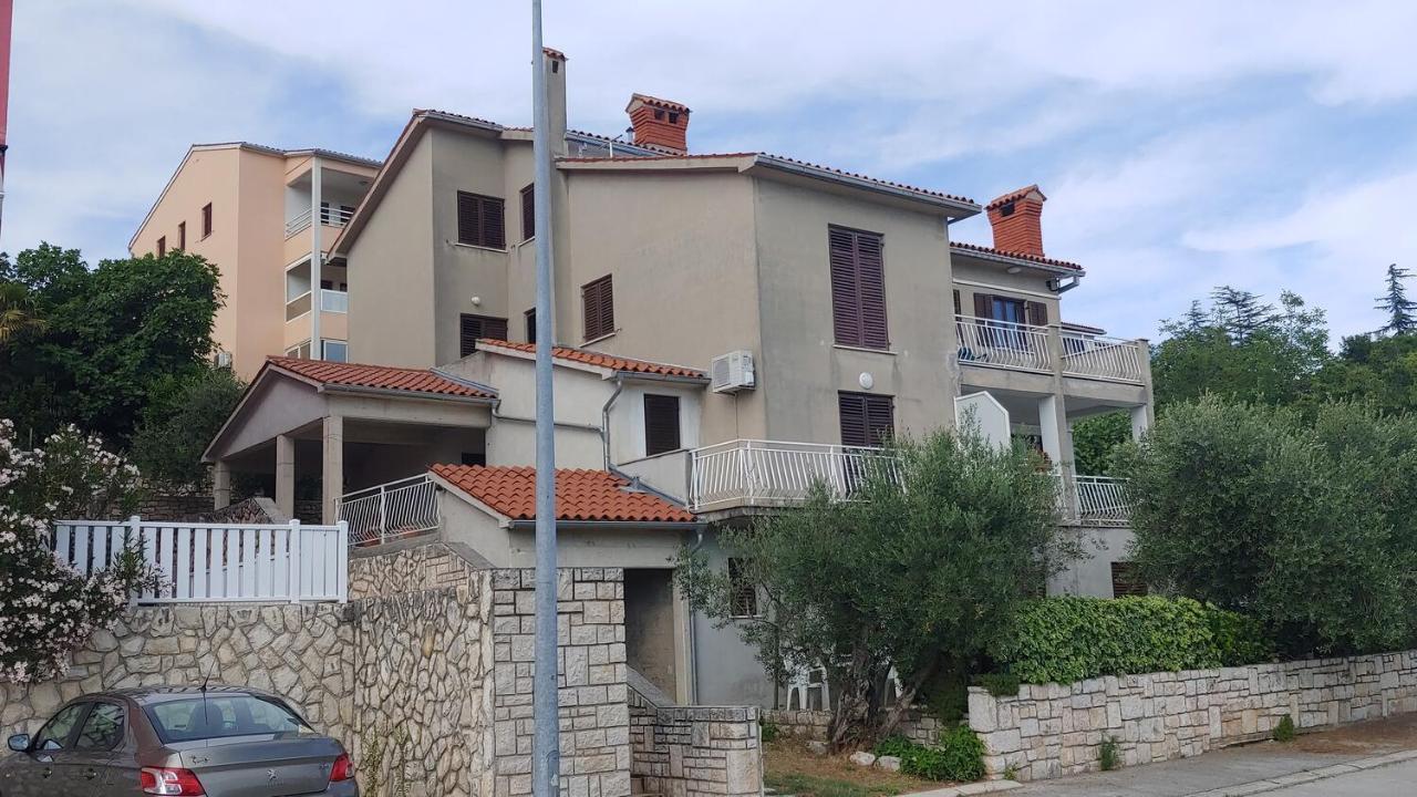 Apartments With A Parking Space Rabac, Labin - 19058 Екстер'єр фото